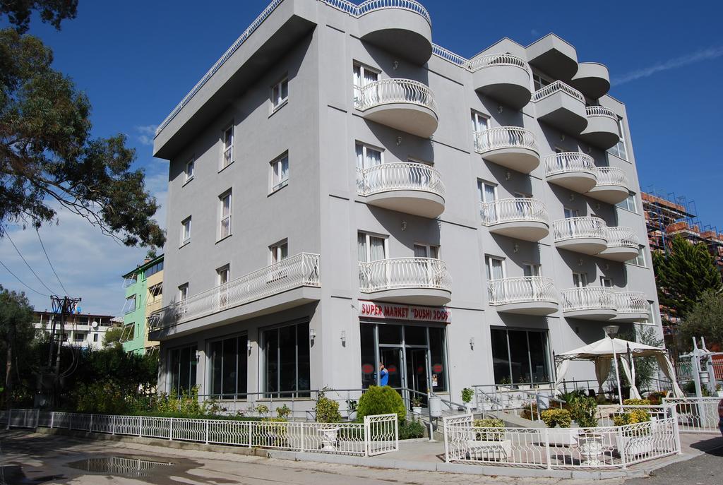 Hotel Marika Golem  Kültér fotó