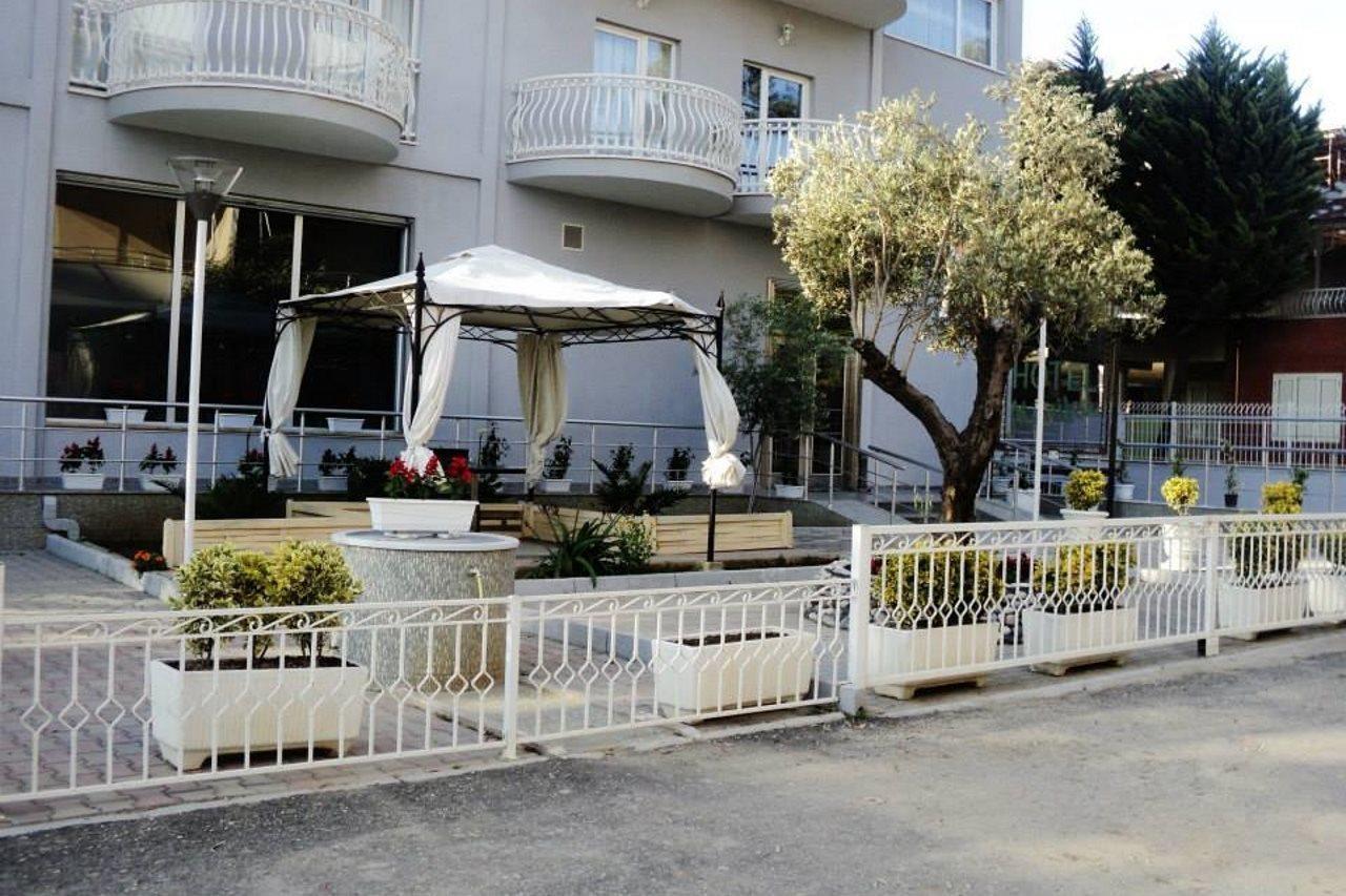 Hotel Marika Golem  Kültér fotó