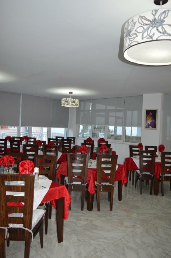 Hotel Marika Golem  Kültér fotó