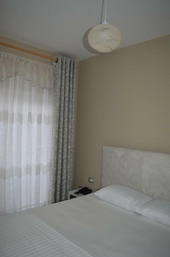 Hotel Marika Golem  Kültér fotó