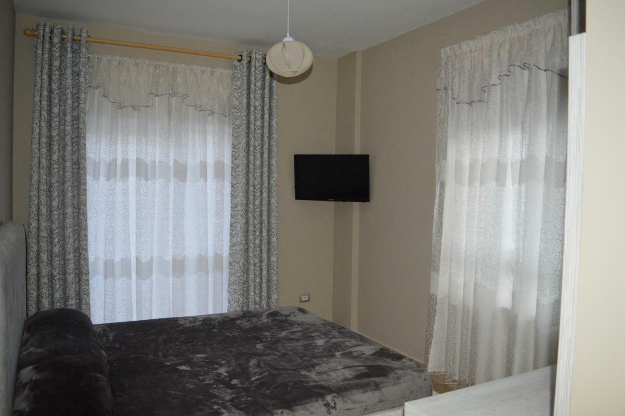 Hotel Marika Golem  Kültér fotó