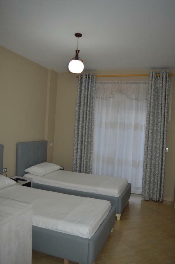Hotel Marika Golem  Kültér fotó